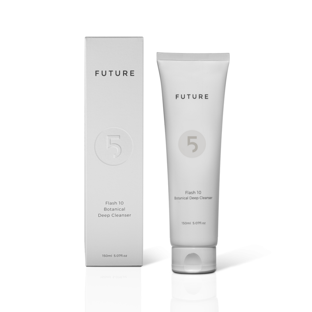 Flash 10 Botanic Deep Cleanser giúp loại bỏ các loại bã nhờn tắc nghẽn lỗ chân lông, đồng thời cung cấp PH cho da để cho làn da luôn khoẻ mạnh, tươi tắn, rạng ngời.