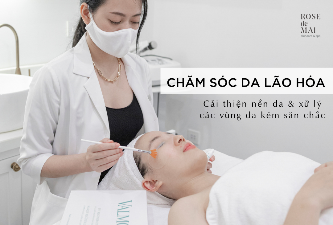 Chăm sóc da lão hóa bằng cách sử dụng các sản phẩm chăm soc da tuổi 30.